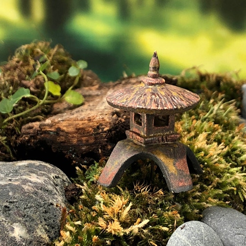 Terrarium Pagoda